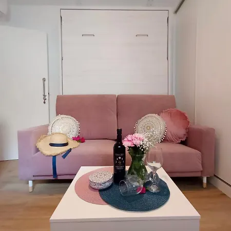 Marixa Room Nerja Esterno foto